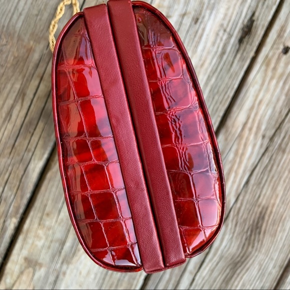 Isabella Fiore Croc Embossed Hardshell Bag Purse - Picture 7 of 10